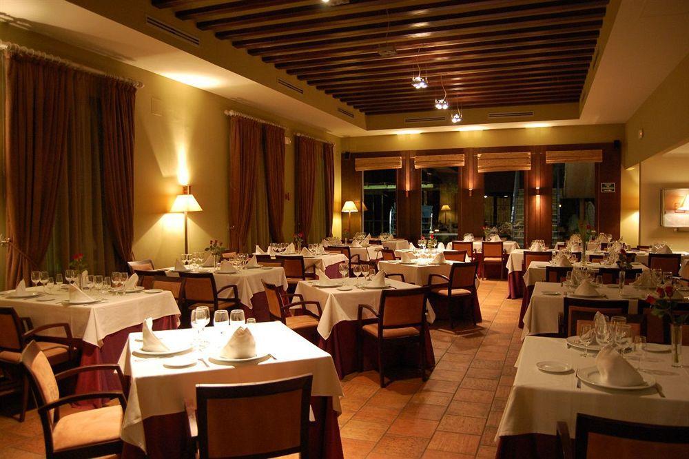 Atalaya De La Campina Hotel Cordoba Exterior photo